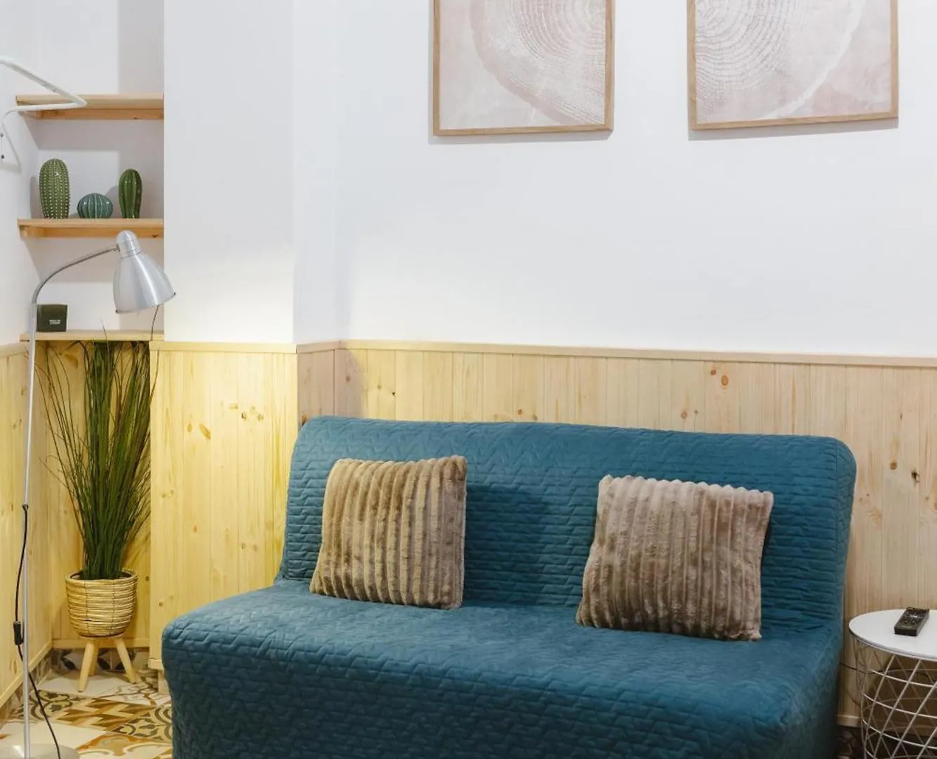 Apartment Letsmalaga - Lovely Studio In Malaga Centre Spain